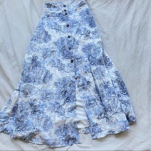 gorgeous ankle-length patterned skirt